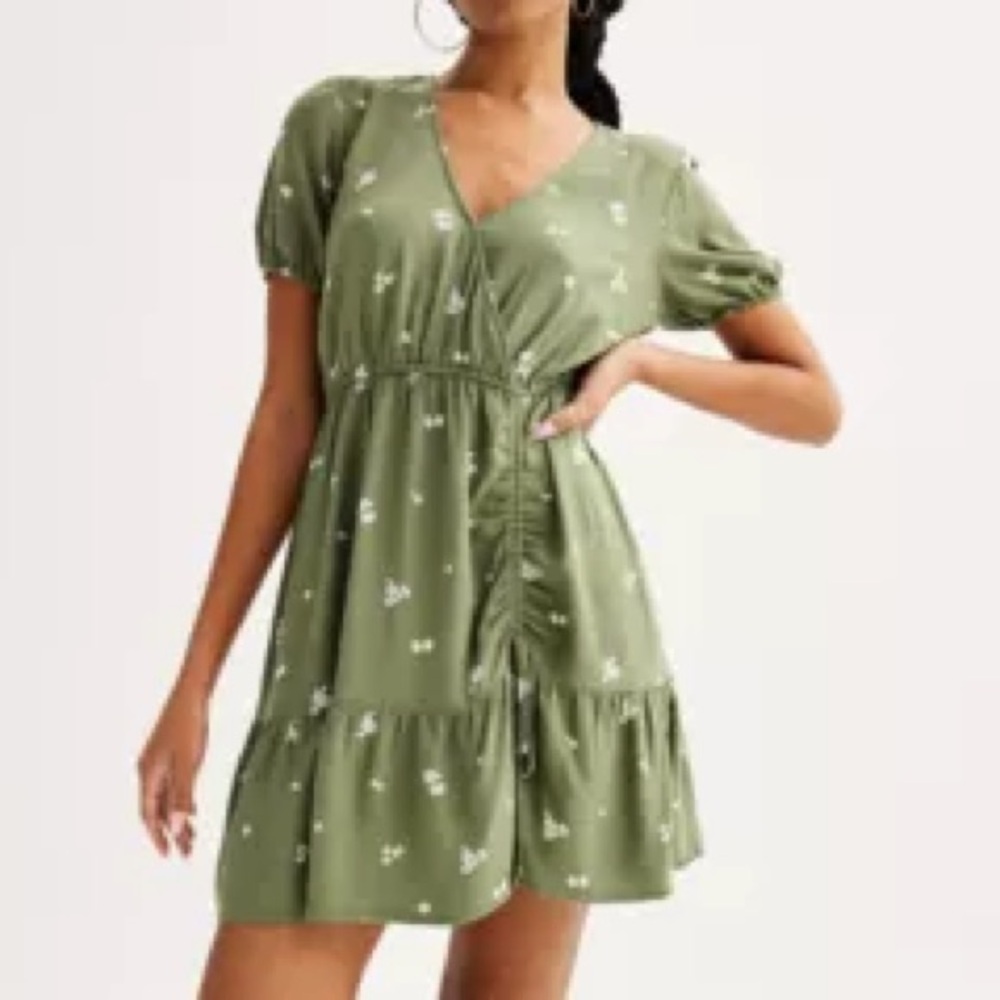 SO Juniors Olive Green Floral Short Sleeve Asymmetrical Cinch Side Dress